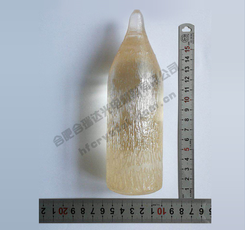 釓鎵石榴石（GGG）