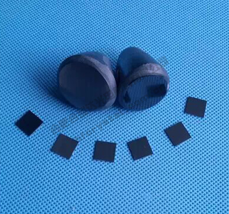 摻釹鈦酸鍶（Nd:SrTiO3）