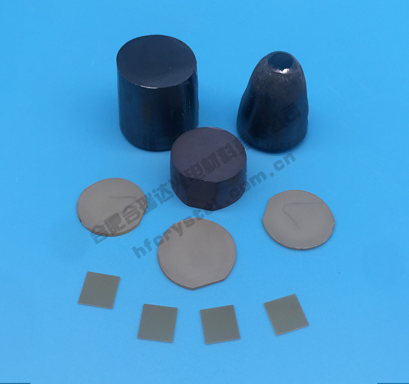 摻鐵鈦酸鍶（Fe:SrTiO3）